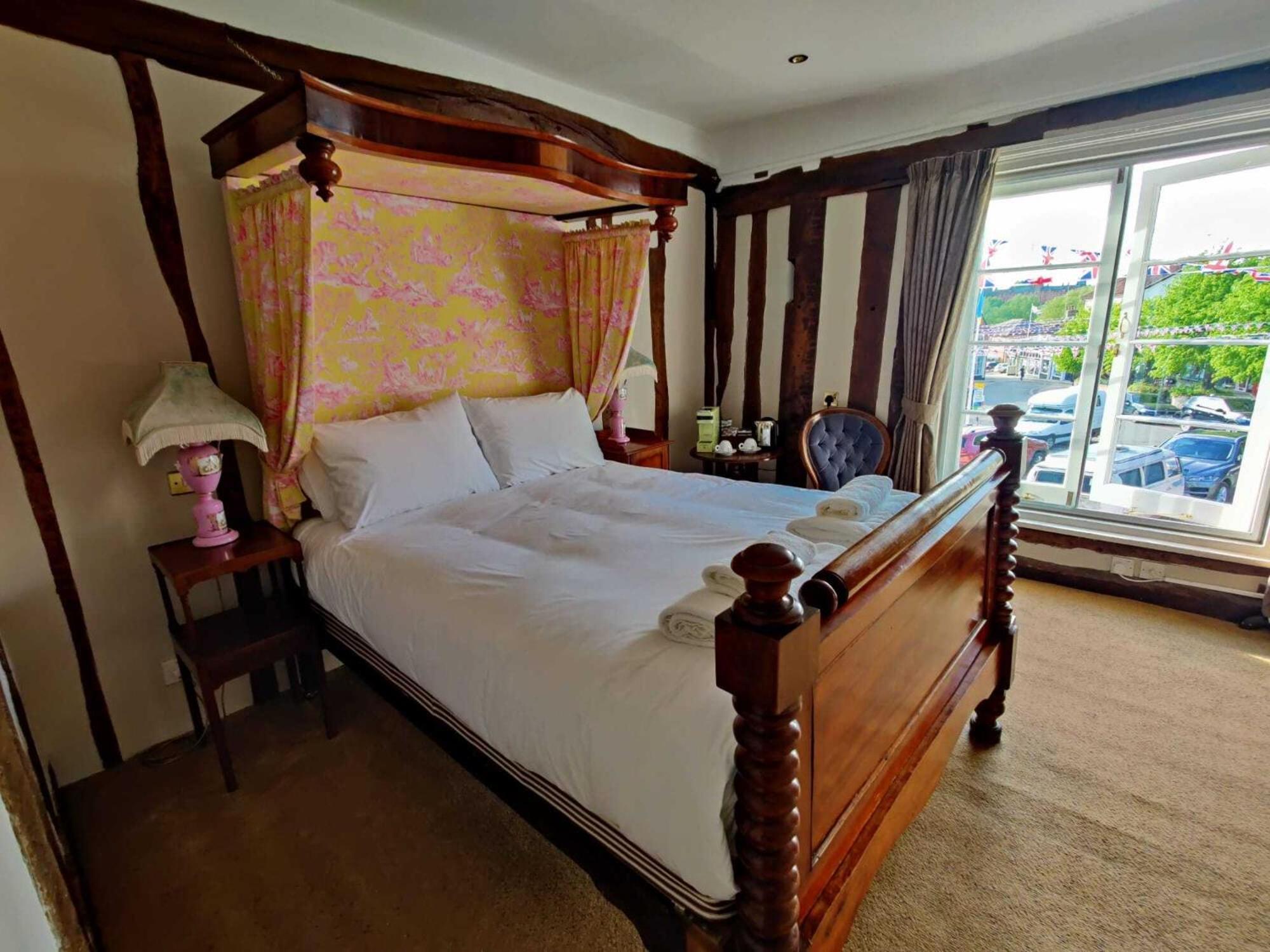 The Crown Hotel Фрамлингхам Экстерьер фото